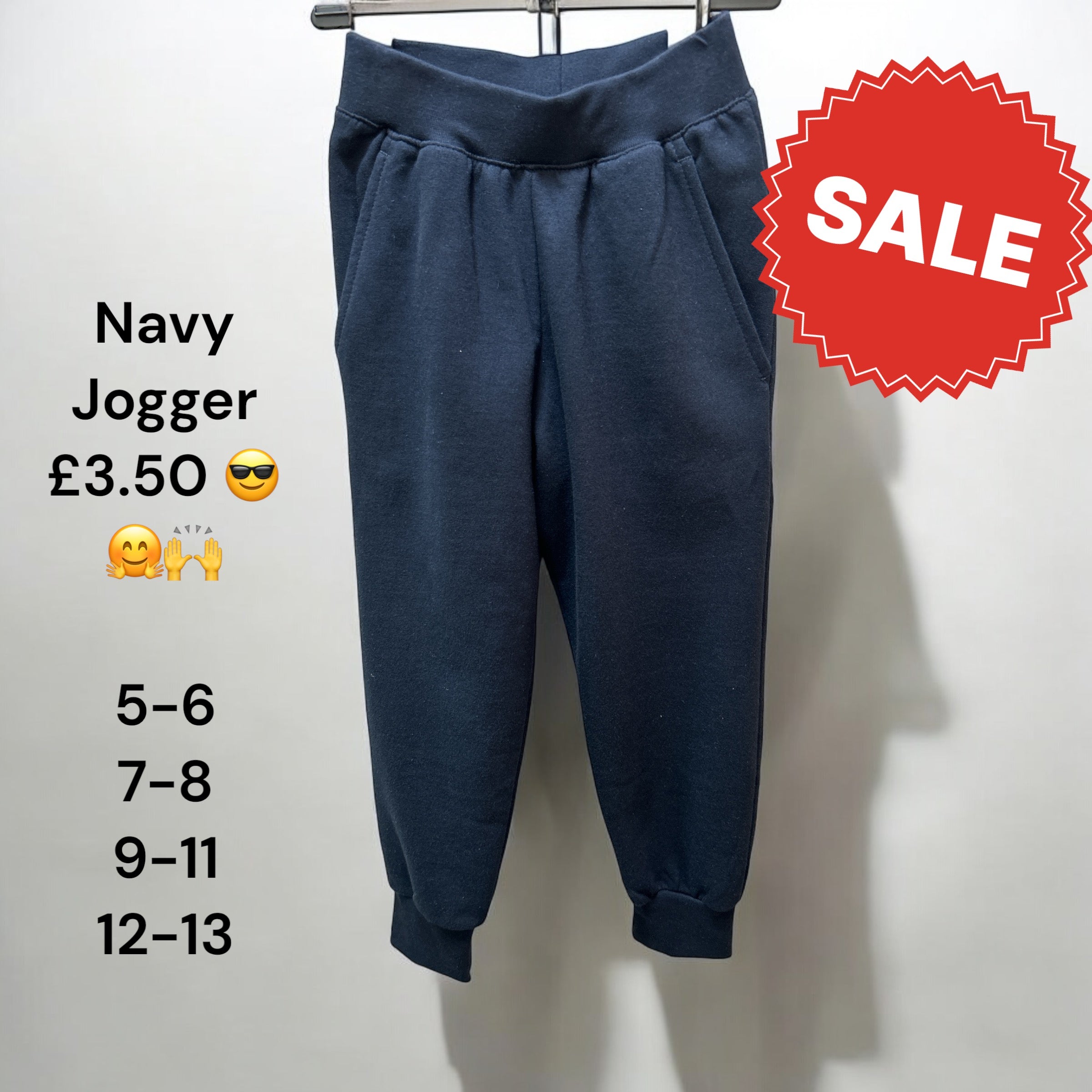 Navy jogging bottoms